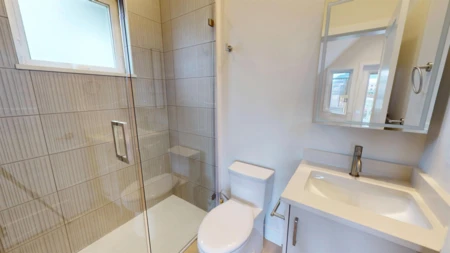 Powder Room Photo of 1 2528 Turner Street, Vancouver, BC
