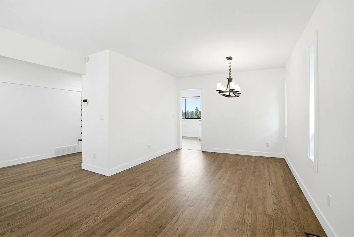 Dining Area Photo of 2847 Glenshiel Drive, Abbotsford, BC