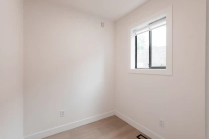 Walk-In Closet Photo of 2847 Glenshiel Drive, Abbotsford, BC