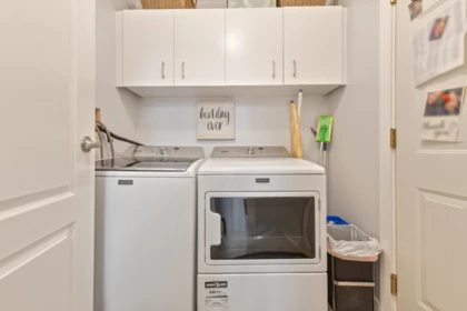 Laundry Room Photo of 5 15273 24 Avenue, Surrey, BC