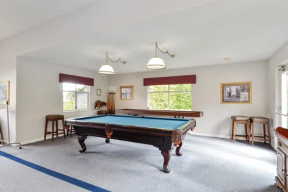 Swimming Pool Photo of 5 15273 24 Avenue, Surrey, BC