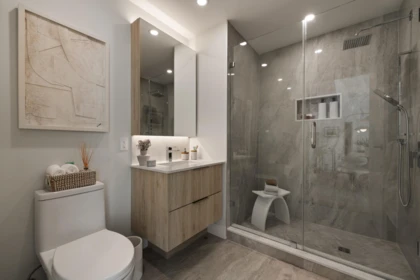 Hot Tub / Spa Photo of 307 423 6th Street, West Vancouver, BC