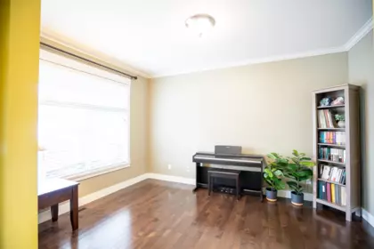 Breakfast Nook Photo of 17916 71 Avenue, Surrey, BC