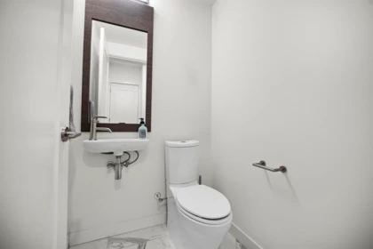 Mudroom Photo of 105 33540 Mayfair Avenue, Abbotsford, BC