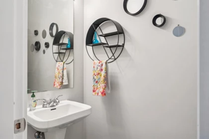 Primary Bathroom Photo of 16 15188 62a Avenue, Surrey, BC