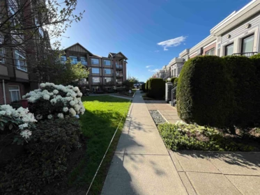 Front Yard Photo of 348 5660 201a Street, Langley, BC