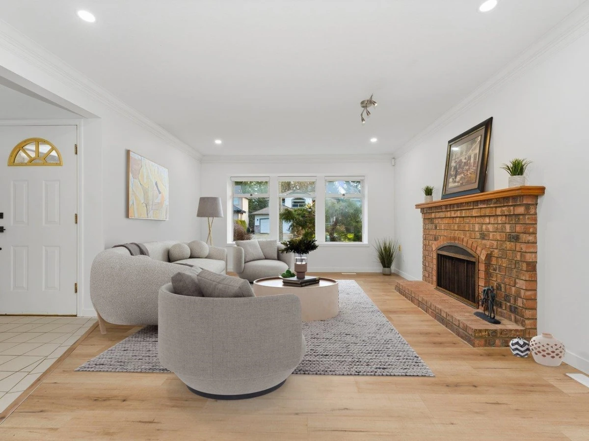 Living Room Photo of 12201 Northpark Crescent, Surrey, BC