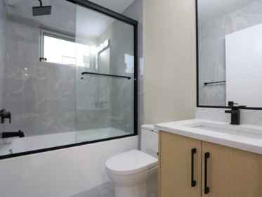 Powder Room Photo of 2828 Cheyenne Avenue, Vancouver, BC