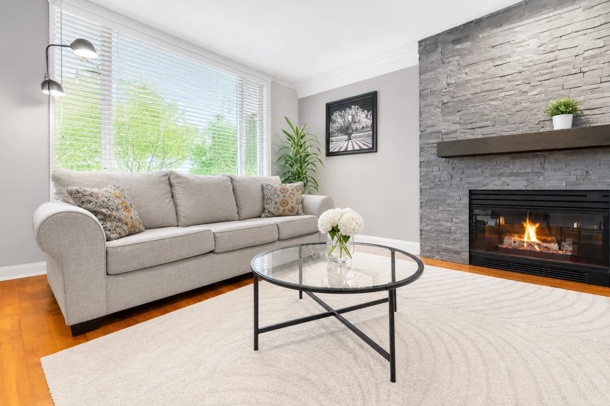Dining Area Photo of 106 19121 Ford Road, Pitt Meadows, BC