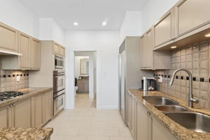 Primary Bedroom Photo of 103 323 Jervis Street, Vancouver, BC