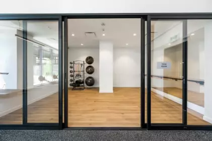 Entry Foyer Photo of 2212 13738 Central Avenue, Surrey, BC