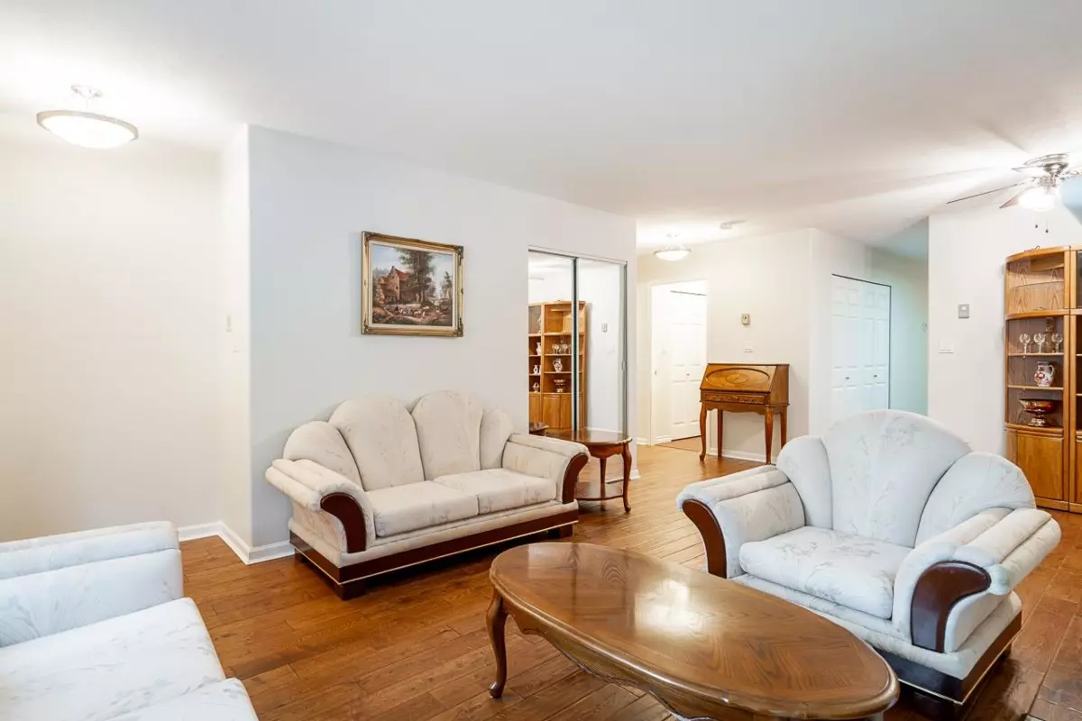Living Room Photo of 18 22308 124 Avenue, Maple Ridge, BC