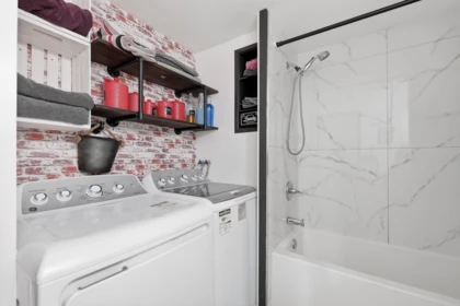 Mudroom Photo of 52 24330 Fraser Highway, Langley, BC