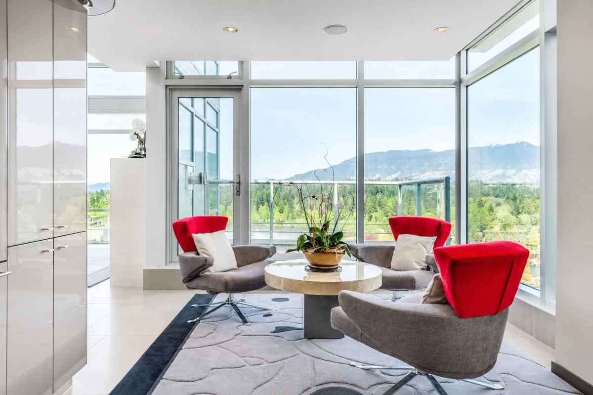 Dining Area Photo of PH1 1790 Bayshore Drive, Vancouver, BC