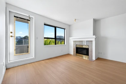 708 6611 Cooney Road, Richmond, BC, Richmond — Apartment/Condo for sale