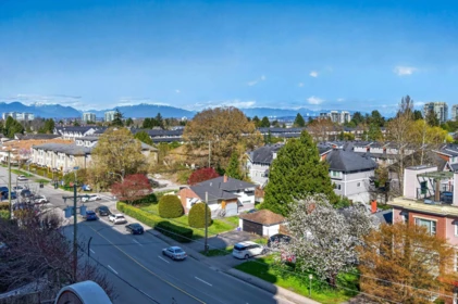 Outdoor Patio Photo of 708 6611 Cooney Road, Richmond, BC