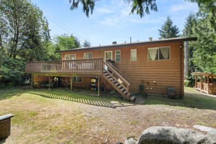 Backyard Photo of 8044 Dogwood Drive, Halfmoon Bay, BC