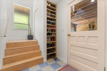 Hallway Photo of 8044 Dogwood Drive, Halfmoon Bay, BC