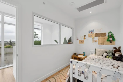 Staircase Photo of 611 1500 Fern Street, North Vancouver, BC