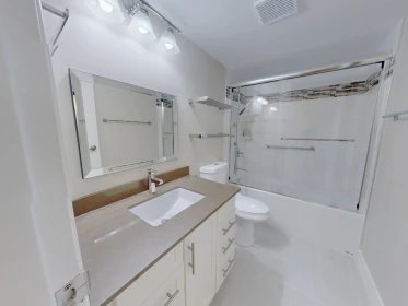 Walk-In Closet Photo of 405 1442 Foster Street, White Rock, BC