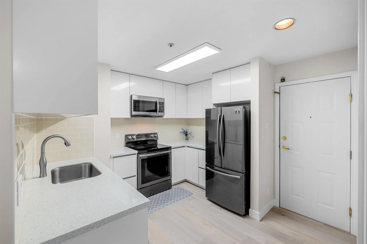 Dining Area Photo of 206 3668 Rae Avenue, Vancouver, BC
