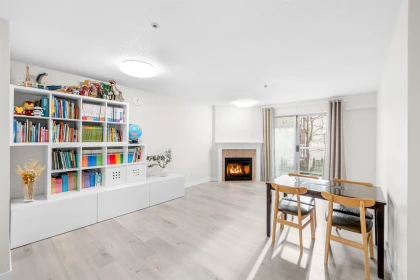 Breakfast Nook Photo of 206 3668 Rae Avenue, Vancouver, BC
