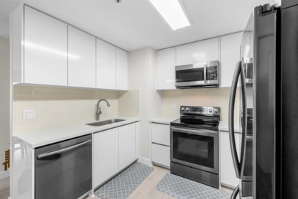 206 3668 Rae Avenue, Vancouver, BC, Vancouver — Apartment/Condo for sale