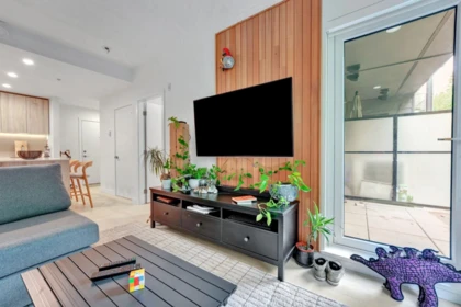 Office / Den Photo of 211 3596 Malsum Drive, North Vancouver, BC