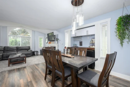 Kitchen Island Photo of 7855 Cedar Street, Mission, BC