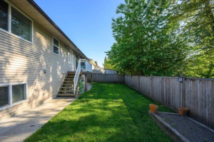 Swimming Pool Photo of 7855 Cedar Street, Mission, BC