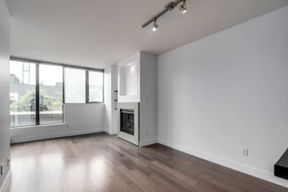 221 3228 Tupper Street, Vancouver, BC, Vancouver — Apartment/Condo for sale