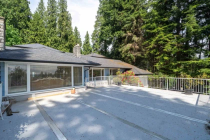 Community Amenities Photo (Clubhouse) of 1393 Mathers Avenue, West Vancouver, BC