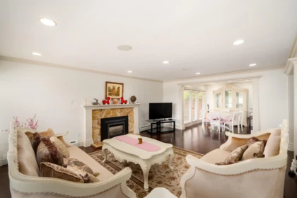 Pantry Photo of 1393 Mathers Avenue, West Vancouver, BC