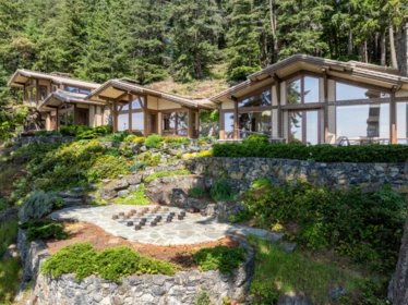 Garden / Landscaping Photo of 1299 Fairweather Road, Bowen Island, BC