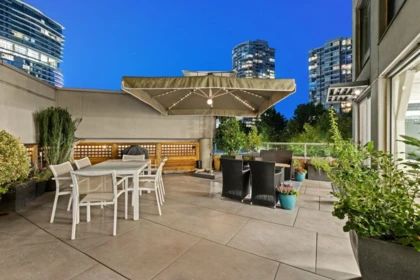 307 1009 Expo Boulevard, Vancouver, BC, Vancouver — Apartment/Condo for sale