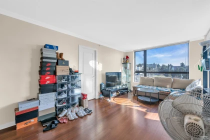 Breakfast Nook Photo of 606 814 Royal Avenue, New Westminster, BC