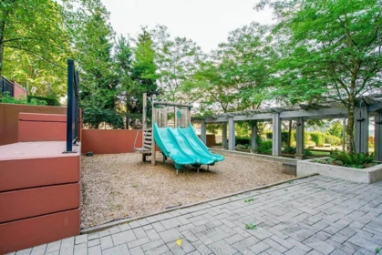 606 814 Royal Avenue, New Westminster, BC, New Westminster — Apartment/Condo for sale