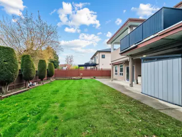 Outdoor Kitchen Photo of 9531 Bakerview Drive, Richmond, BC