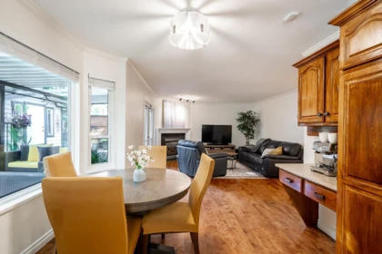 Primary Bedroom Photo of 18956 59 Avenue, Surrey, BC