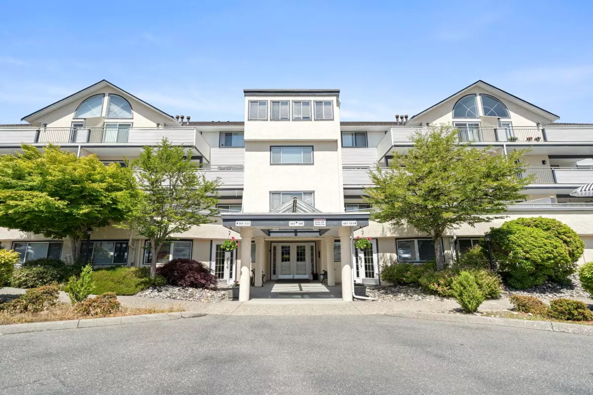 Exterior Rear Photo of 301 19645 64 Avenue, Langley, BC