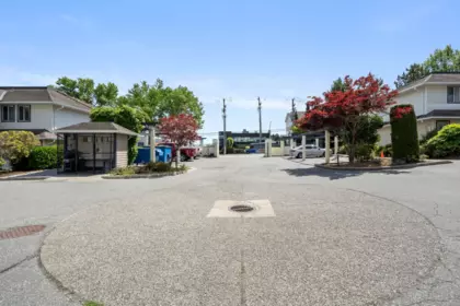 Laundry Room Photo of 301 19645 64 Avenue, Langley, BC