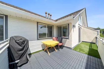 Office / Den Photo of 301 19645 64 Avenue, Langley, BC