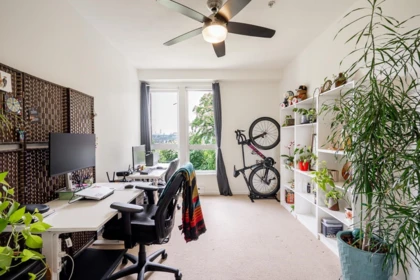 Office / Den Photo of 316 14 E Royal Avenue, New Westminster, BC