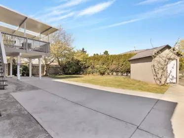 Garden / Landscaping Photo of 6500 Azure Road, Richmond, BC