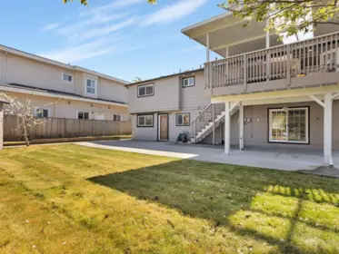 Swimming Pool Photo of 6500 Azure Road, Richmond, BC