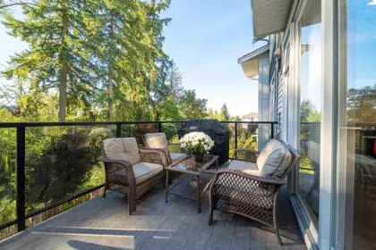 Kitchen Photo of 66 24108 104 Avenue, Maple Ridge, BC
