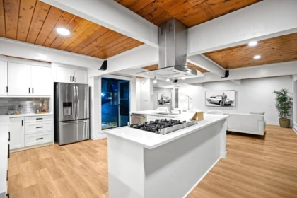 Breakfast Nook Photo of 530 Hadden Drive, West Vancouver, BC