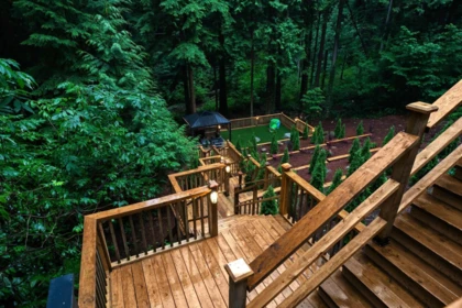Front Yard Photo of 530 Hadden Drive, West Vancouver, BC