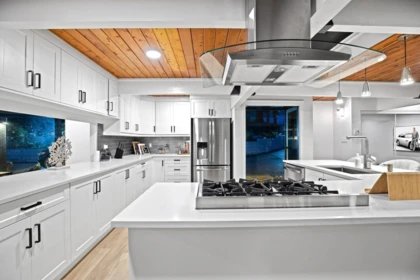 Pantry Photo of 530 Hadden Drive, West Vancouver, BC