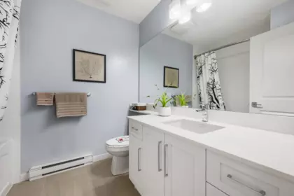 Entry Foyer Photo of 21 2855 158 Street, Surrey, BC